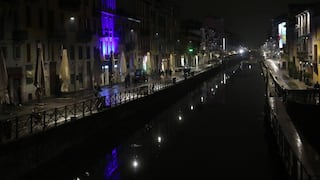 Primera noche de toque de queda en Milán para frenar aumento de contagios de coronavirus