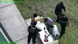  Nuevo Chimbote: Graban a menores drogándose frente a niños en un parque 