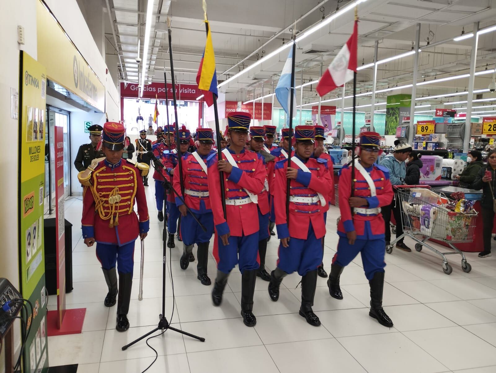 Alumnos del colegio militar Gregorio Albarracín dramatizaron la contienda. (Foto: GEC)