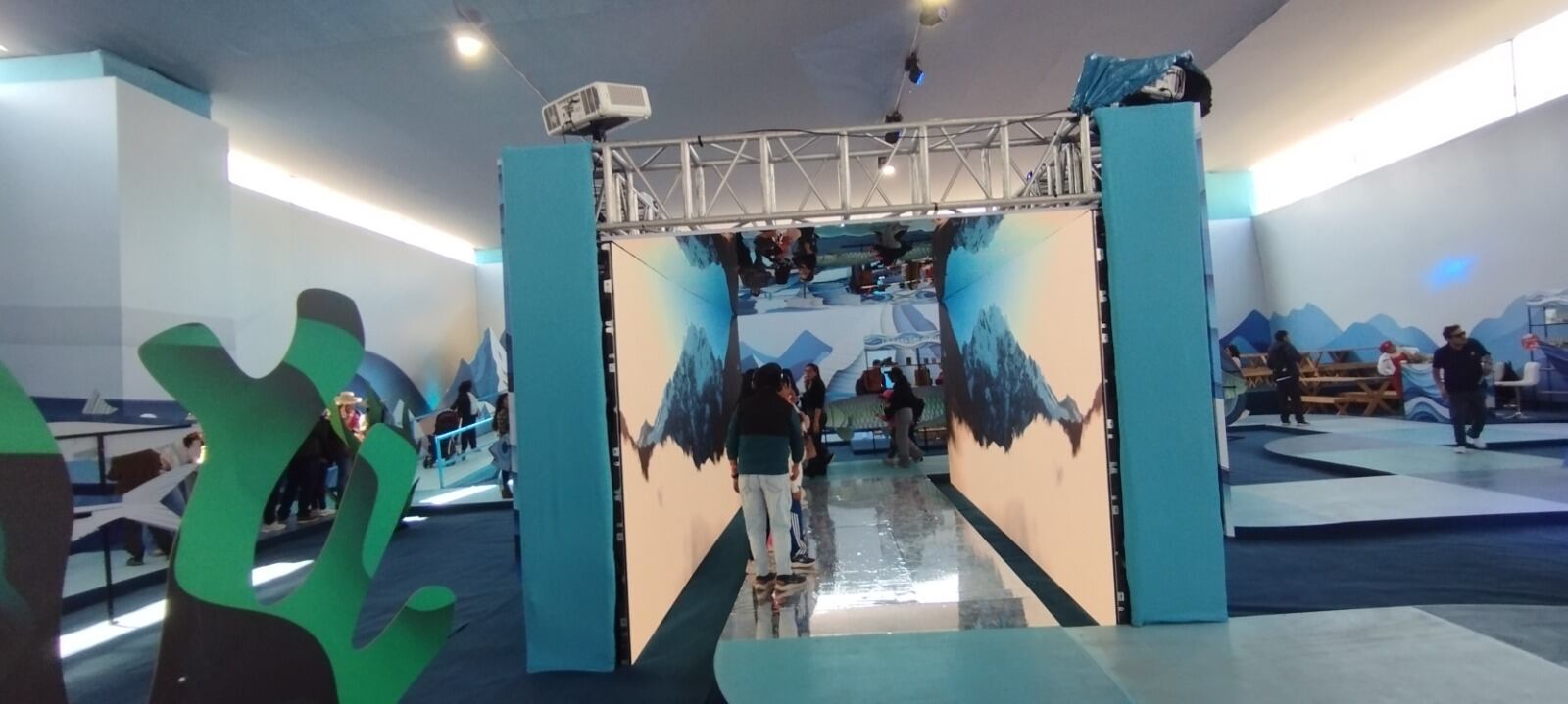 En las zonas estrella: “Agua”, “Tierra” y “Bosque” los visitantes pueden participar en experiencias inmersivas. (Foto: Correo)