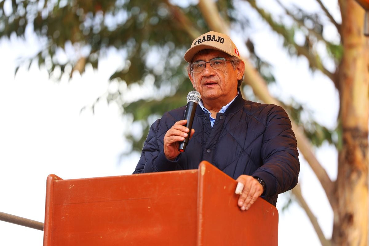 El ministro de Trabajo, Juan Sheput, señaló que el traslado de feriados al lunes sigue en evaluación. También adelantó que el sueldo mínimo será discutido este 3 de septiembre en el Consejo Nacional de Trabajo. (Foto: MTPE)