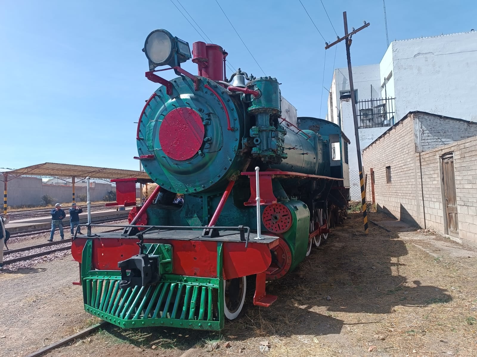 Esta es la primera locomotora que llegó a la Ciudad Calcetera. Foto/Feliciano Gutiérrez.