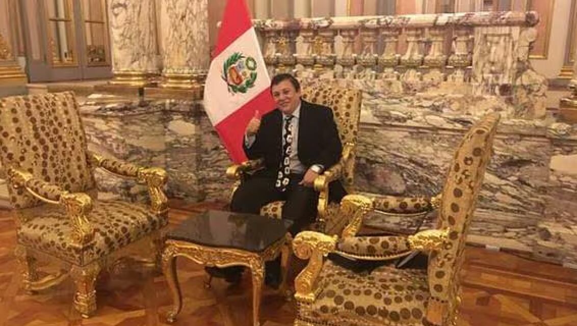 Richard Cisneros habría sido un personaje cercano a Martín Vizcarra durante su período como candidato a la vicepresidencia.