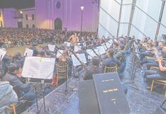 APEC: Noche de gala en la Plaza Mayor de Trujillo