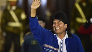 Evo Morales dedica triunfo a Hugo Chávez y Fidel Castro