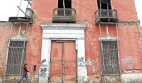 Hay 41 casonas en riesgo de colapsar por lluvias intensas en Trujillo