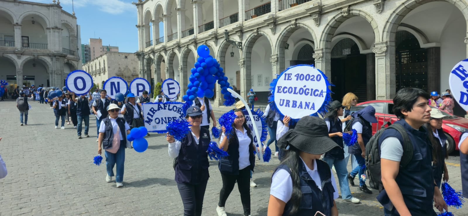 Pasacalle en Arequipa para incentivar el voto informado. (Foto: Omar Cruz/@photo.gec)