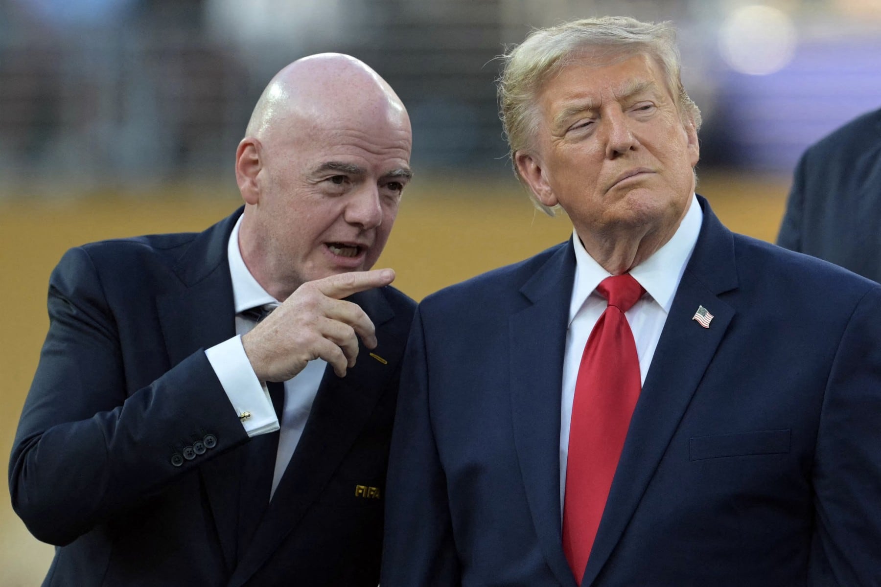 El mandatario estadounidense considera que el dirigente de la FIFA tiene capacidad para unir a diferentes sectores. La eventual candidatura aún no ha sido confirmada por la Casa Blanca ni por el organismo rector del fútbol. (Foto: JUAN MABROMATA / AFP)