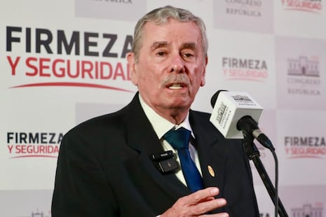 Rospigliosi tildó de “ridiculez” la denuncia de Juntos por el Perú por supuesto complot contra Pedro Castillo
