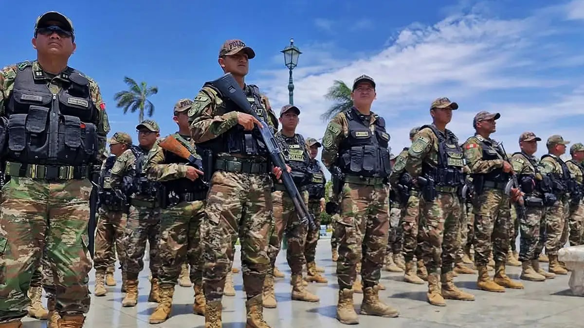 Medida aprobada por el Consejo de Ministros busca reforzar la respuesta frente a la criminalidad. Composición: Diario Correo.