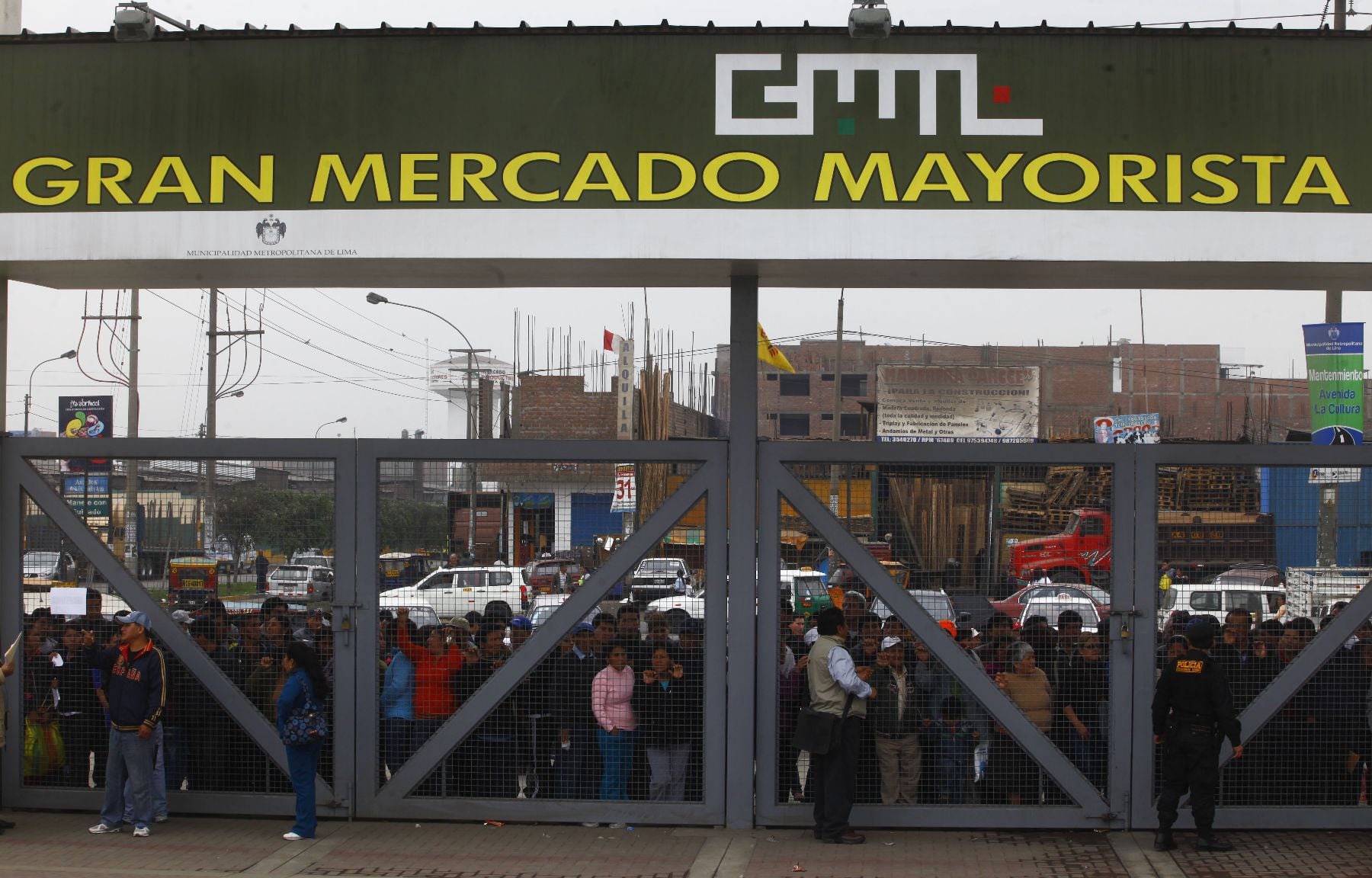 El gran Mercado Mayorista de Lima se encuentra clausurado. Foto: Andina