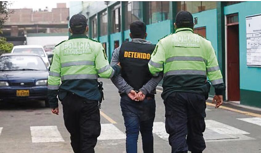 Juez dictó nueve meses de prisión preventiva para el suboficial que será trasladado al penal en las próximas horas. Por otro lado, el agente fue absuelto por un caso de cohecho pasivo