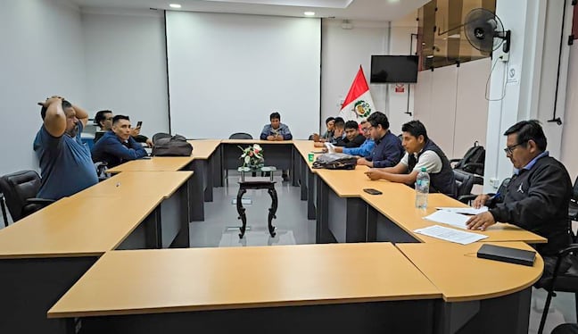 Obreros y empleados de la unidad minera San Juan de Chorunga, en Condesuyos, llegaron a acuerdos. Foto: Ministerio de Trabajo.