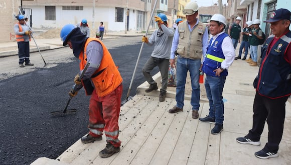 Parte del proyecto de pavimentación en el pueblo joven Antonio Raymondi está en la última etapa de ejecución.