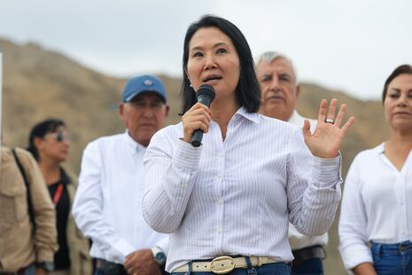 Senado autoriza viajes de Keiko Fujimori a El Salvador y España con 37 votos