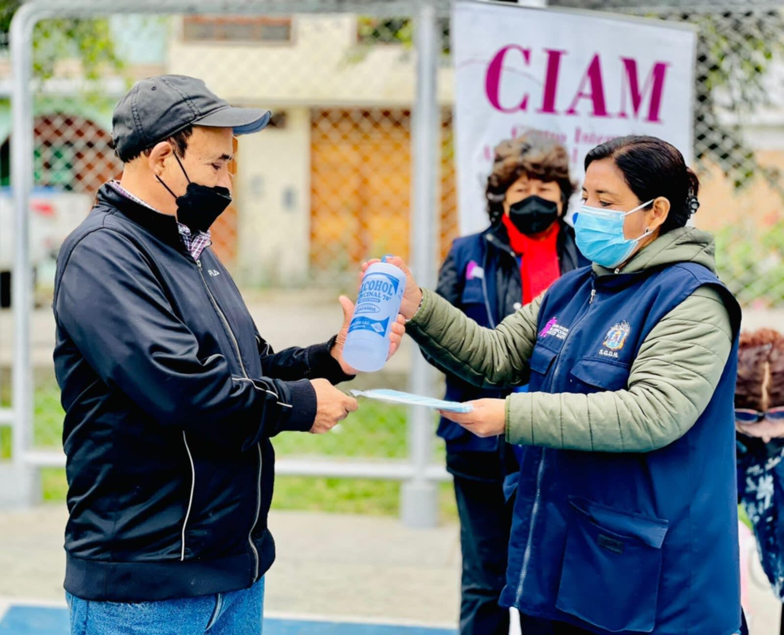 El documento difundido en los canales oficiales de la MPT señala el uso obligatorio de mascarillas, como una necesidad imperativa para todos los usuarios y el personal de Salud para la atención de todos sus servicio.