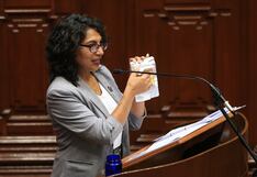 Leslie Urteaga reconoce que programas alimentarios tenían irregularidades