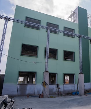 Se culminó la parte estructural de tres niveles en los bloques A, B, C, D y E. (Foto: Difusión)