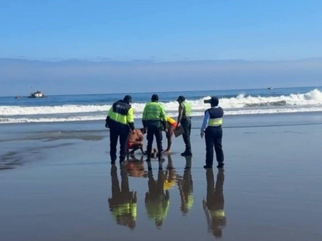 Hallan el cuerpo de joven desaparecido en la playa de Mollendo en Arequipa