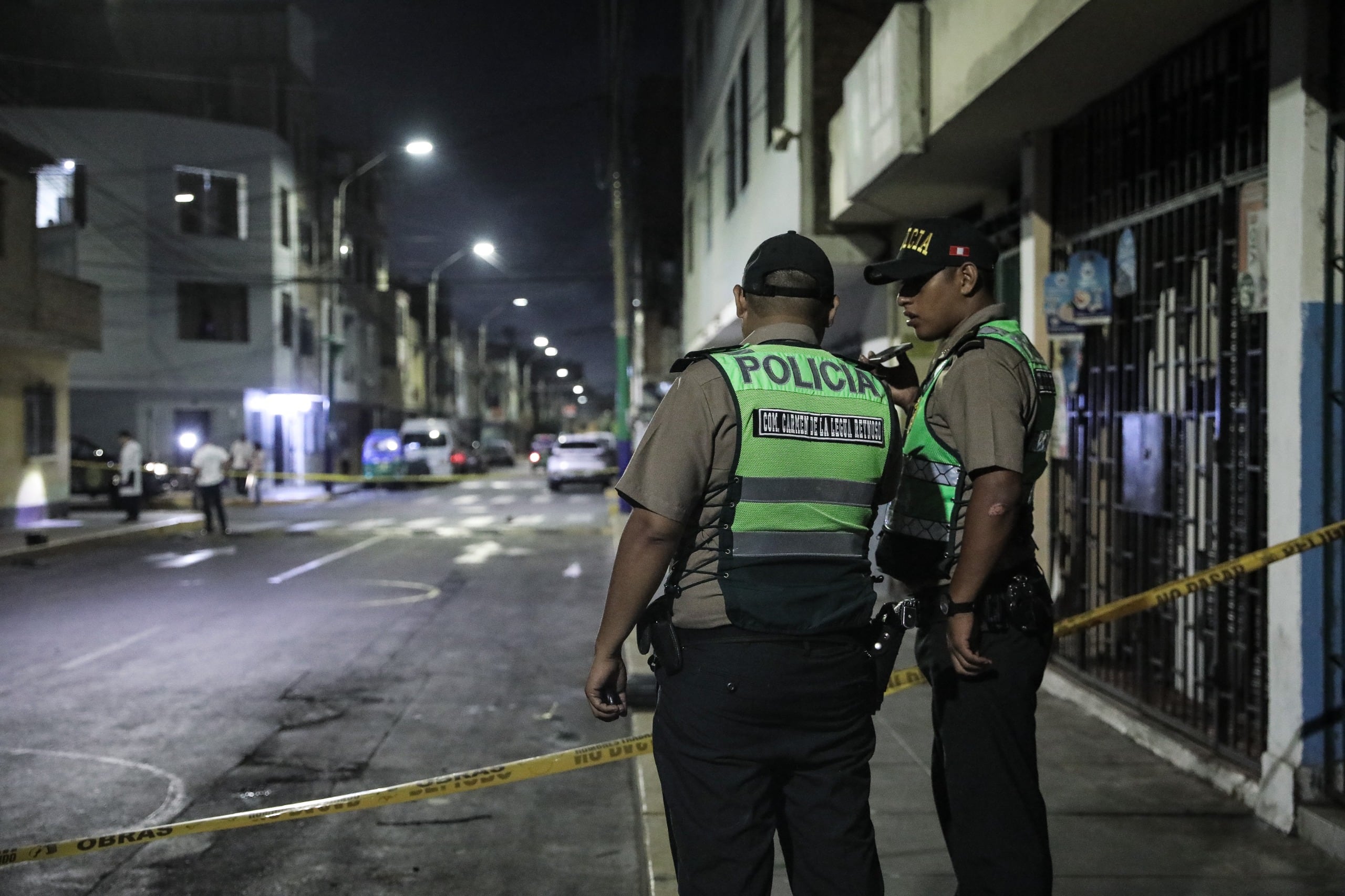 El ataque ocurrió en el cruce de las avenidas José Gálvez y Julio César Tello. Peritos de la PNP encontraron 12 casquillos de bala en la escena. (Foto: GEC)