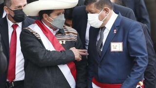 Ayala es implicado en coimas para ascensos