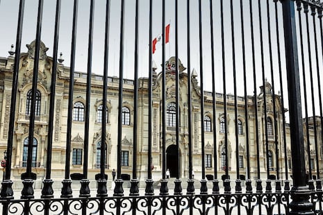 Asesor en Palacio hizo servicios a prófugo Juan Silva