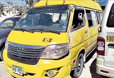 Arequipa: Combi informal y sin SOAT se despista y deja 10 personas heridas