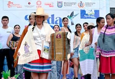 Piura: Mujeres ayabaquinas se lucieron en desfile de modas con identidad y tradición