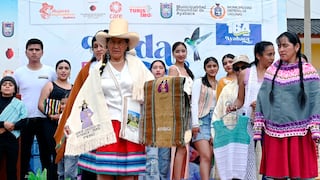 Piura: Mujeres ayabaquinas se lucieron en desfile de modas con identidad y tradición