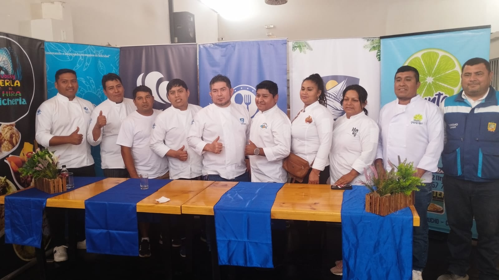 Chefs de la Asociación de Restaurantes y Cevicherías de Gregorio Albarracín -Arcegal. (Foto: Correo)