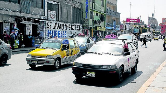 Venezolanos no pueden brindar servicio de colectivo