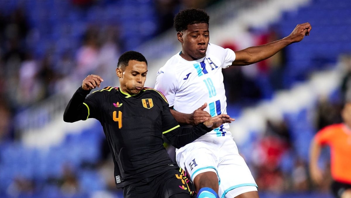 El equipo dirigido por Mano Menezes no logró victorias en la fecha FIFA de marzo y mostró nuevamente falencias defensivas en los minutos finales. (Foto: Getty Images)