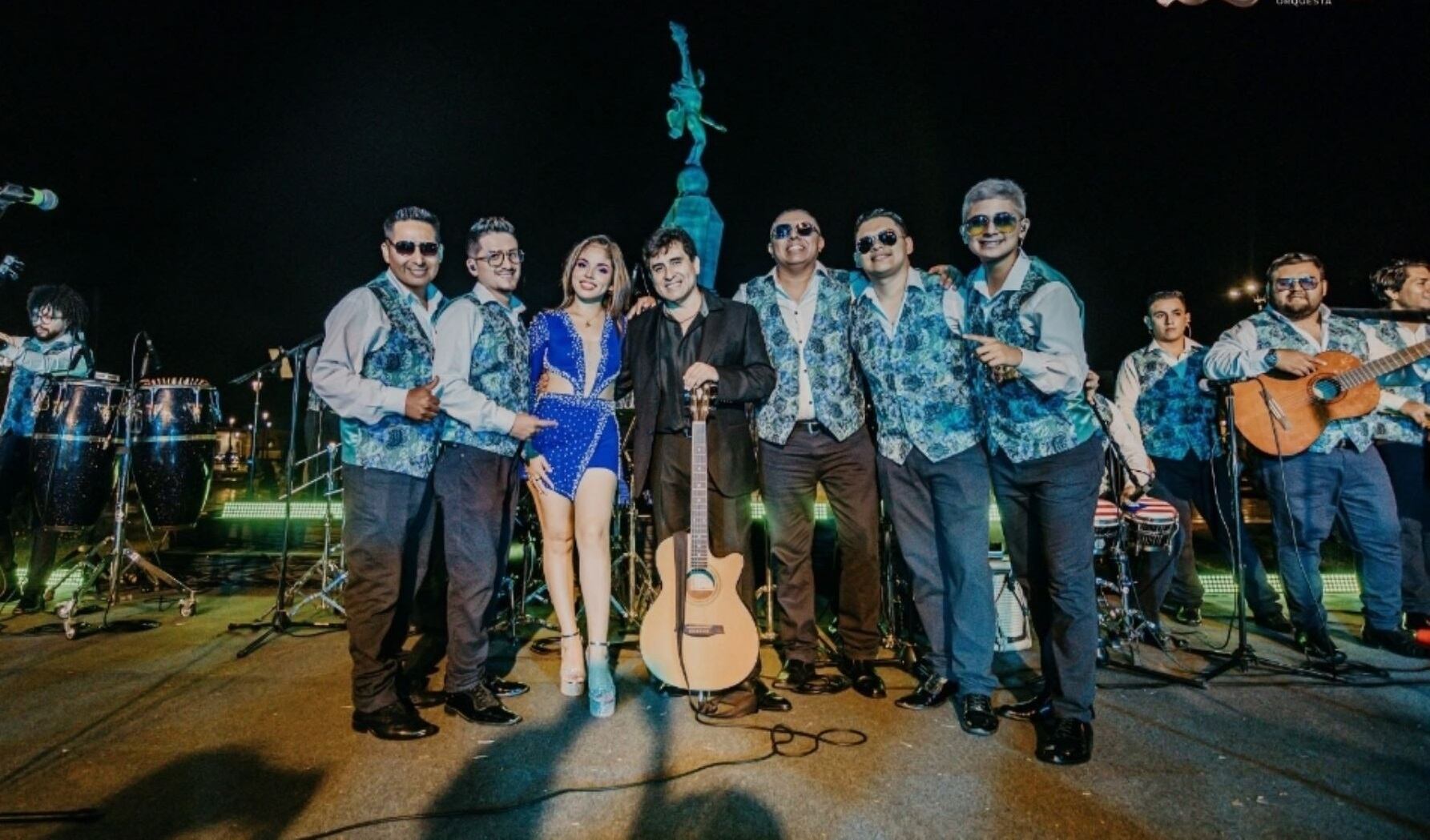Grandes éxitos como “Niñachay”, “Vienes y te vas” y “Linda Waiwita”, serán interpretados por William Luna y Segovia Orquesta, este domingo 28 de julio a las 7 de la noche en el Teatro Municipal de Trujillo.