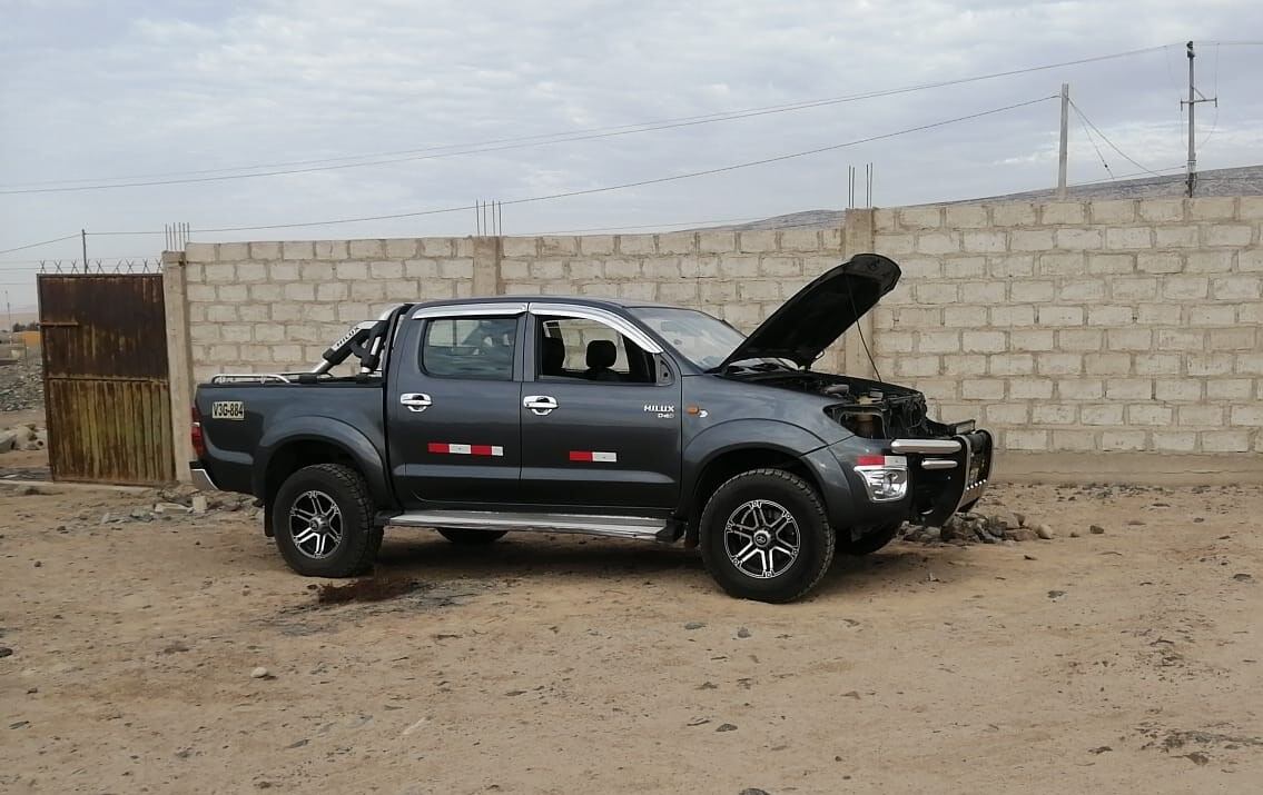 Camioneta robada en Ciudad Nueva el domingo por la madrugada fue hallada en el distrito de Calana