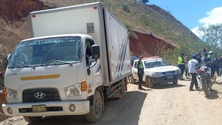 Huánuco: policías recuperan camión con más de 150 cajas de cerveza