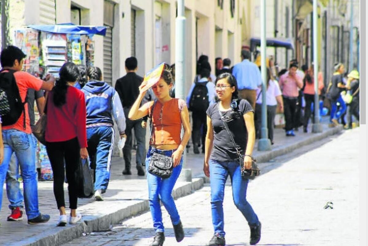 Ciudadanos podrían sufrir los estragos de la radiación UV. (Foto: Correo)