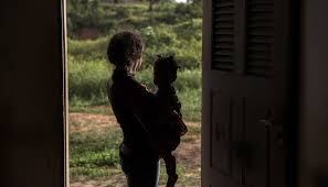 Producto de las aberraciones sexuales sufridas, la menor quedó embarazada de su padre abusador