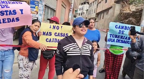 Vecinos bloquean acceso a La Laguna Viña del Río en Huánuco en rechazo a feria por Fiestas Patrias