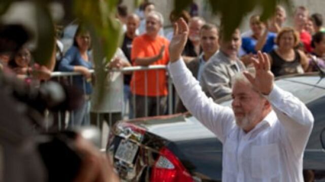 Multan a Lula por propaganda anticipada