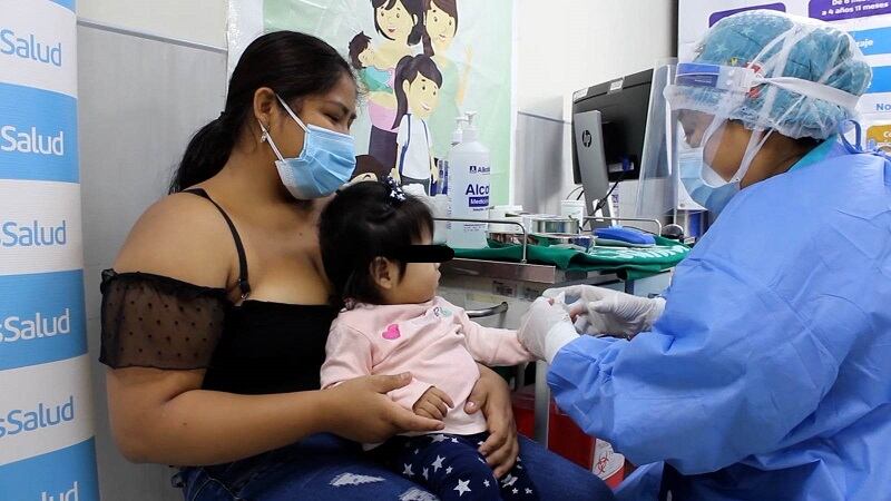 Más de 400 menores fueron evaluados por un equipo multidisciplinario como pediatras, nutricionistas, enfermeras, tecnólogos médicos, quienes brindaron consultas médicas pediátricas, tamizaje, consejería nutricional y despistaje de anemia entre otros.