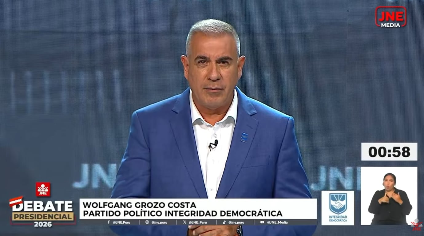 El candidato de Integridad Democrática respondió a una pregunta ciudadana desde Ucayali sobre la derogación de la Ley 31973 y medidas para proteger territorios indígenas.