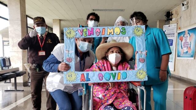 Enfermera vence al COVID-19 en Arequipa tras estar internada por más de 40 días en UCI 