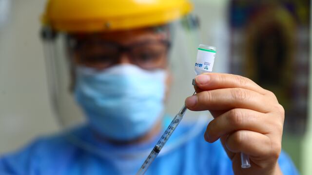 UPCH dice que vacuna de Sinopharm de cepa de Wuhan, que no se aplica en el Perú, “no muestra resultados alentadores”