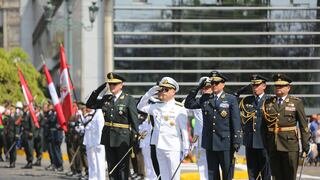 Arequipa: Así se vive el desfile en conmemoración a Miguel Grau y el Combate de Angamos (FOTOS Y VIDEO)