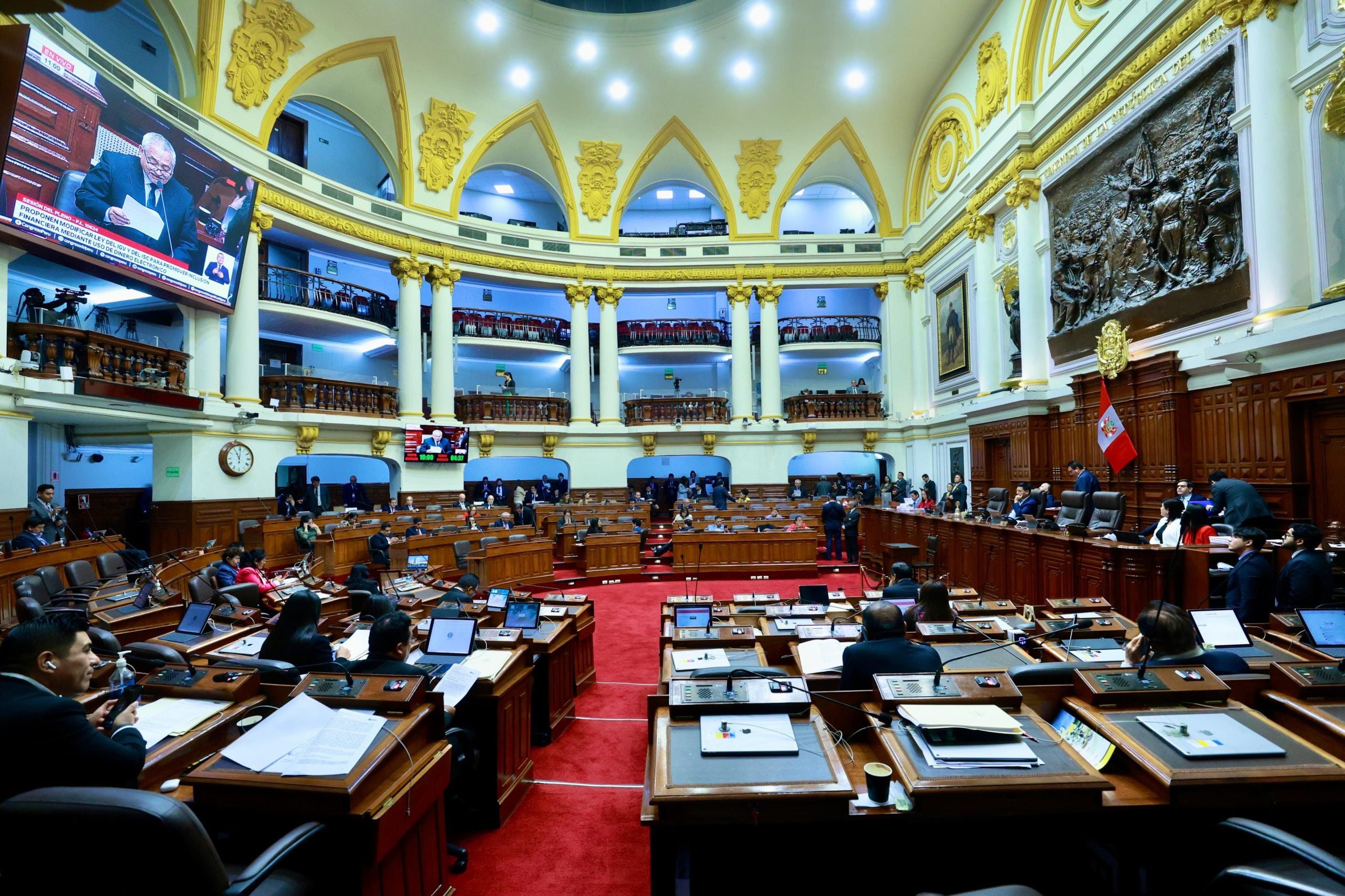 Cámara de Diputados debatirá este martes facultades legislativas solicitadas por el Ejecutivo