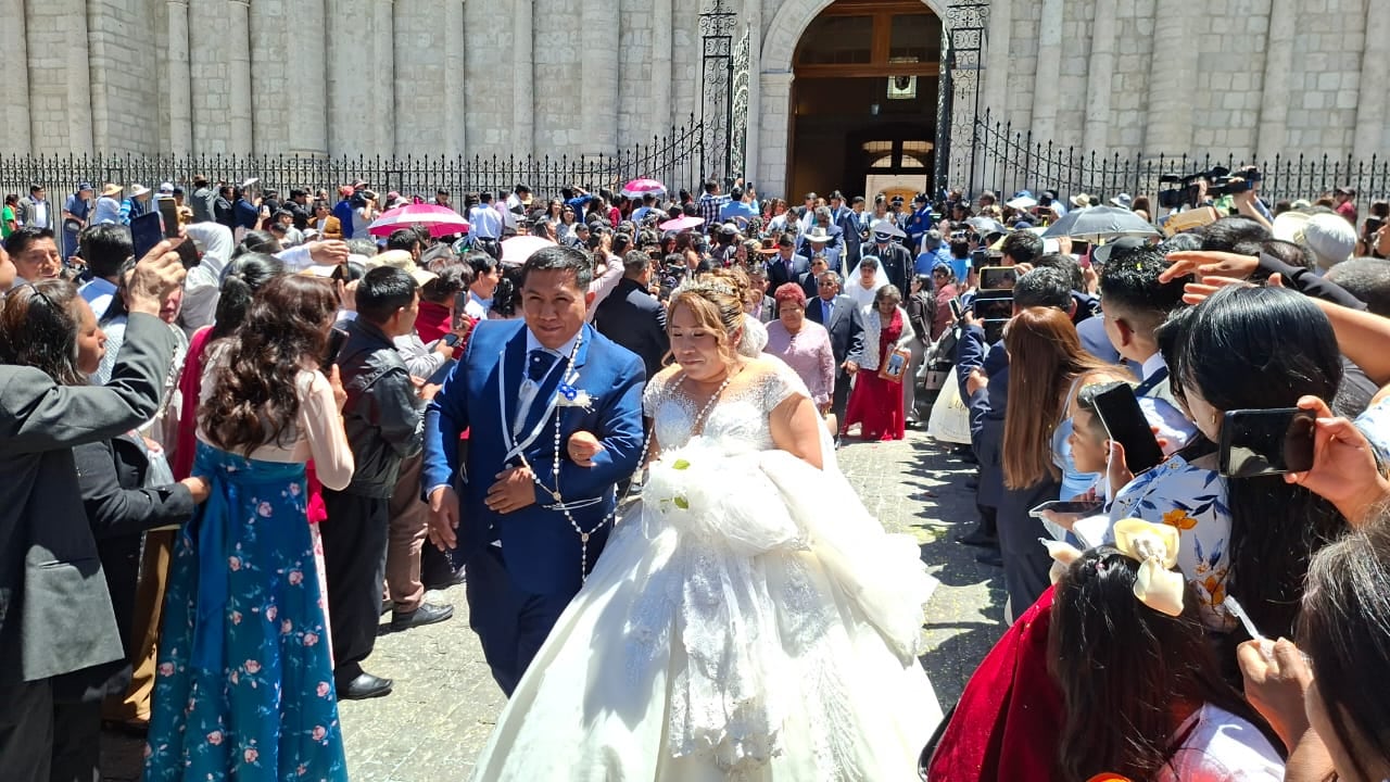 Matrimonio civil-religioso comunitario 2026 en Arequipa. (Foto: Yunsu Pariapaza/@photo.gec)