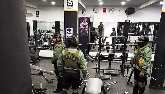 Policía allanó el gimnasio ubicado en Alto Selva Alegre. (Foto: GEC)