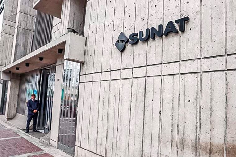 Sunat contrató con empresas que le deben más de 124 millones de soles. (Foto: GEC)
