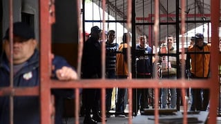 Brasil: Dos presos mueren y 54 fugan en enfrentamiento en cárcel
