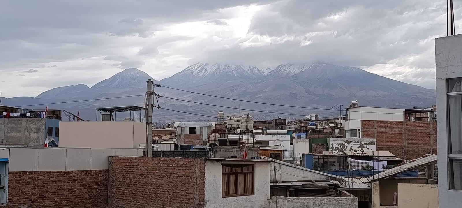 Arequipa amaneció nublada y zonas altas registraron nevadas (Foto: GEC)